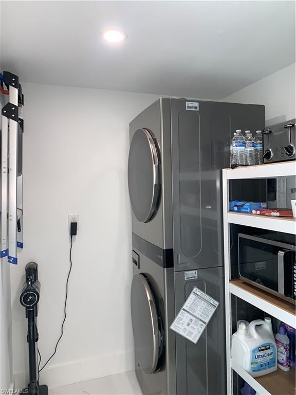 Full size Washer/Dryer