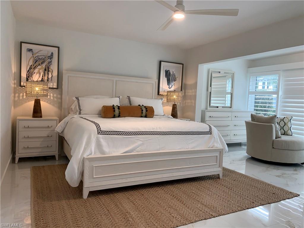 Primary Bedroom OVERSIZED!