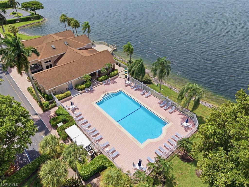1768 Royal CIR 1402 photo 32