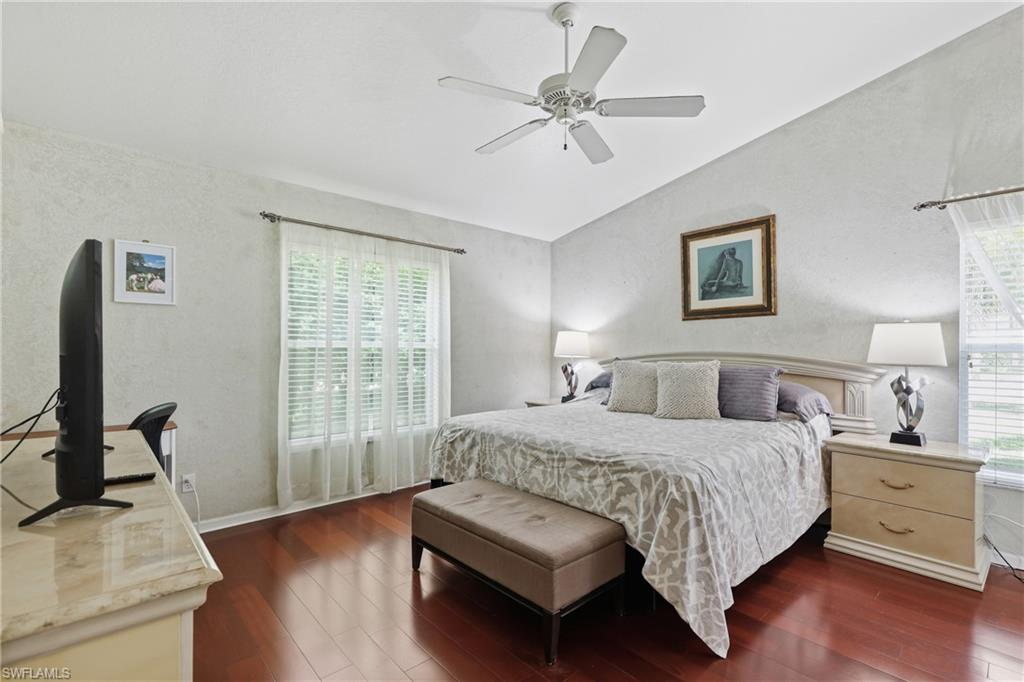 1768 Royal CIR 1402 photo 18