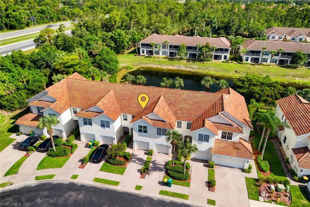 904 Hampton CIR