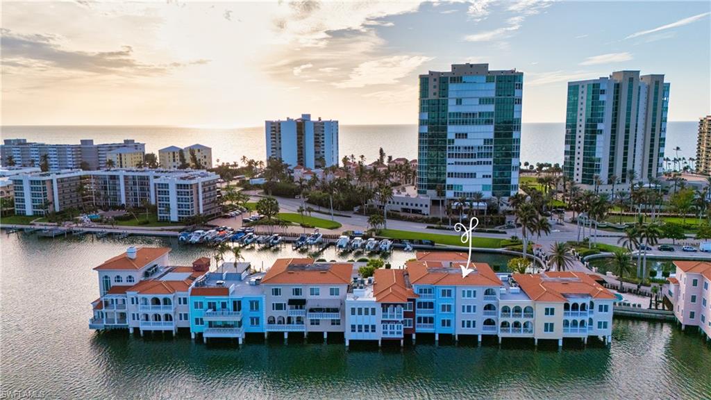 4000 Gulf Shore BLVD N 1400