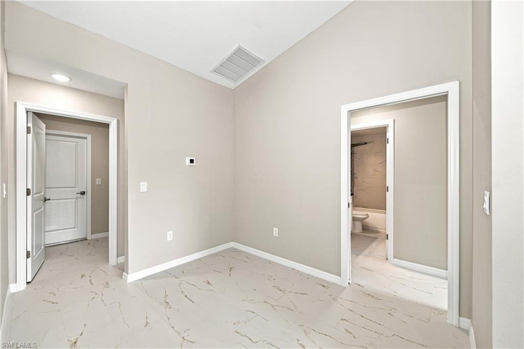 1718 NE 13th PL photo 14