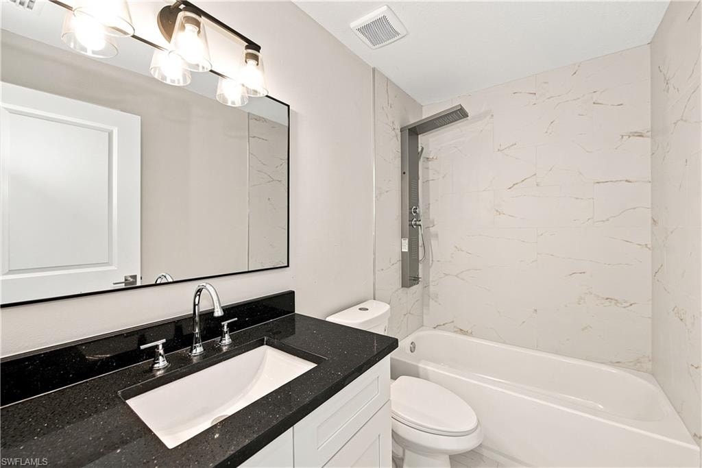 1718 NE 13th PL photo 21