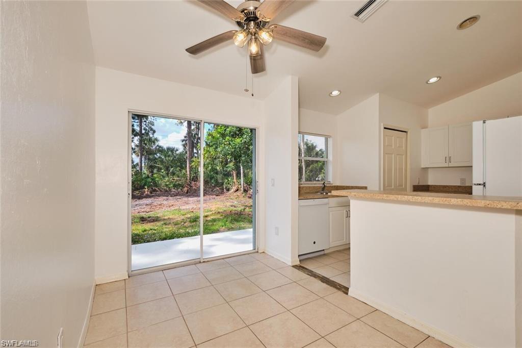 3825/3827 Hollycrest ST photo 22
