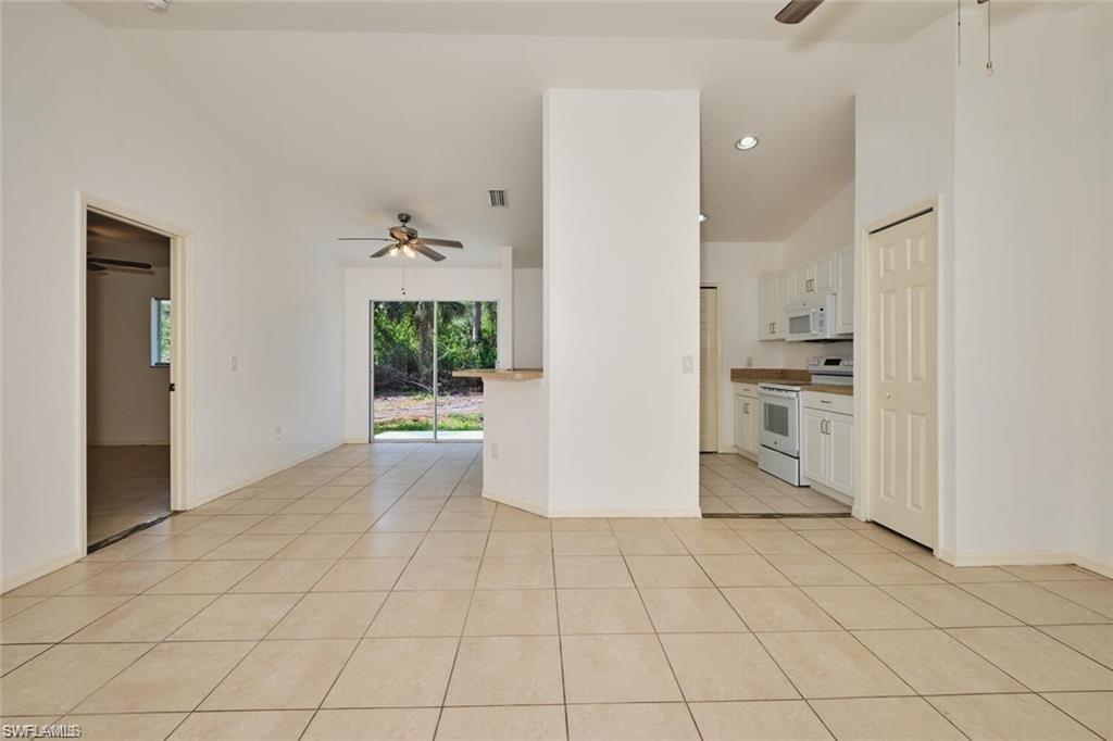 3825/3827 Hollycrest ST photo 24