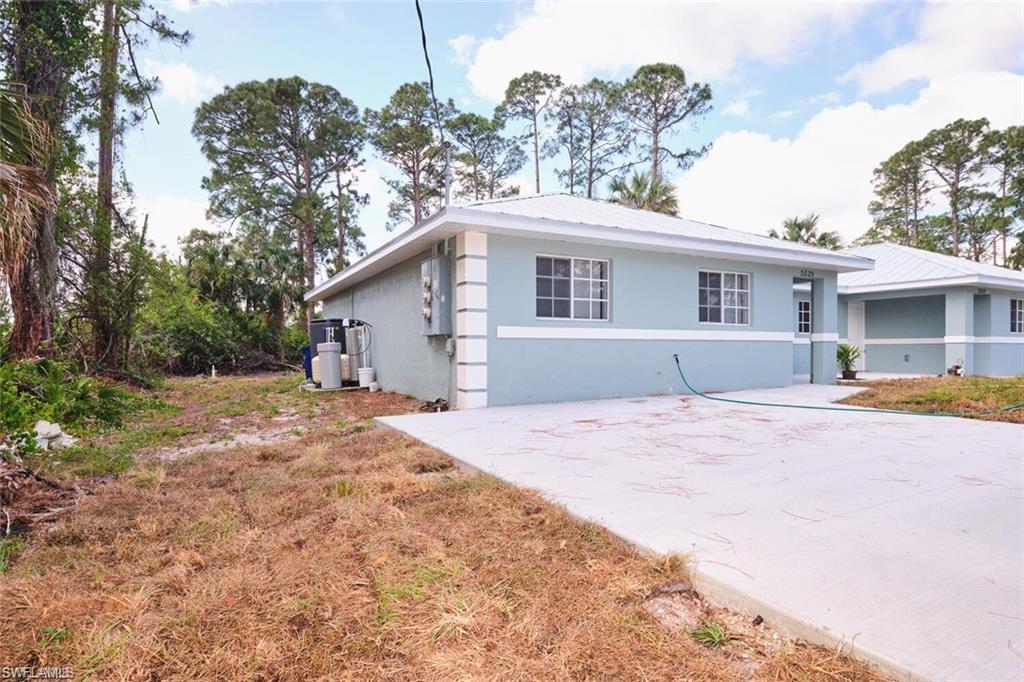 3825/3827 Hollycrest ST photo 11
