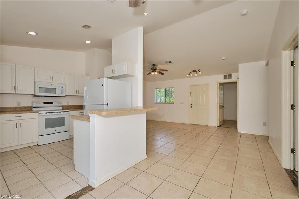 3825/3827 Hollycrest ST photo 21