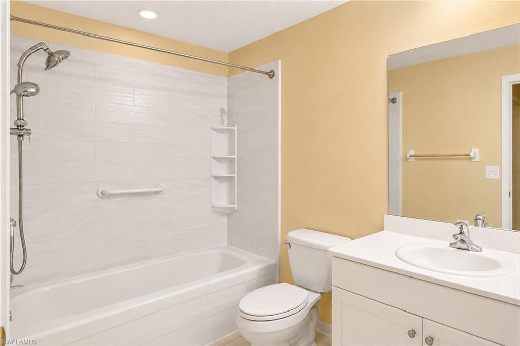8697 Athena CT photo 14