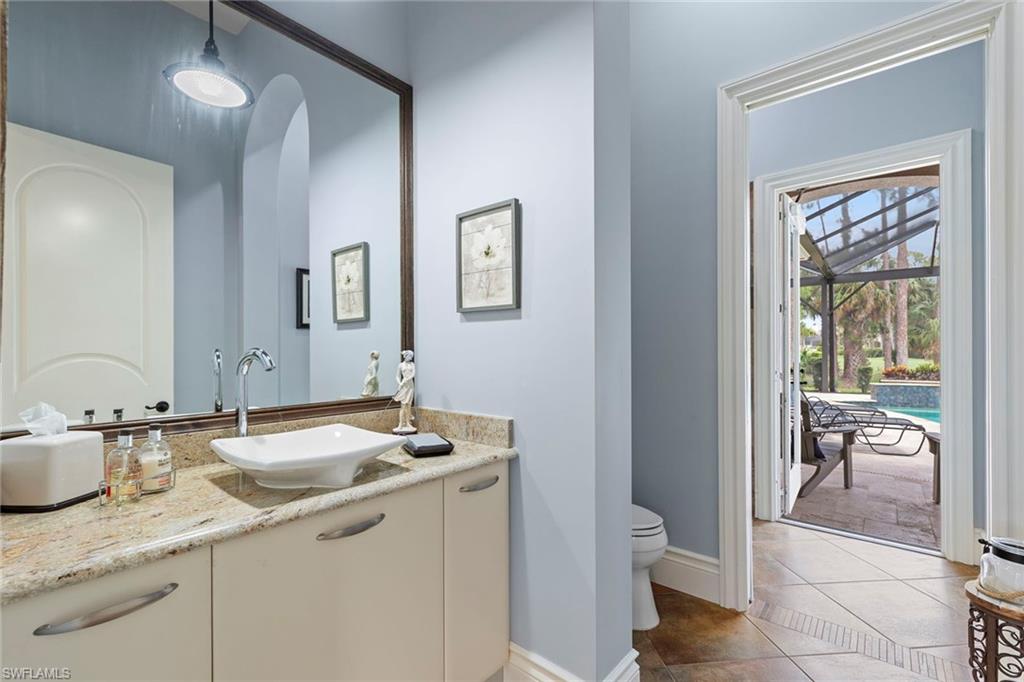 5031 Groveland TER photo 19