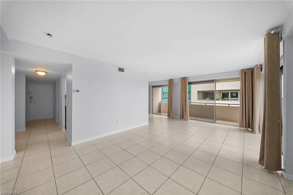 4807 Sunset CT 405