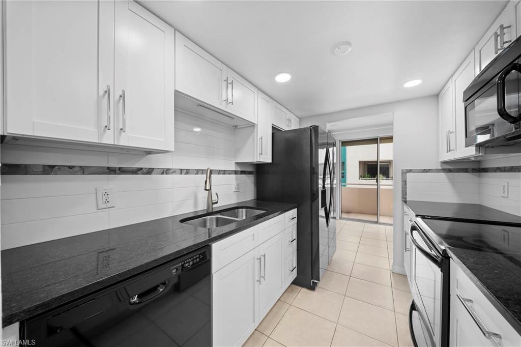 4807 Sunset CT 405 photo 8