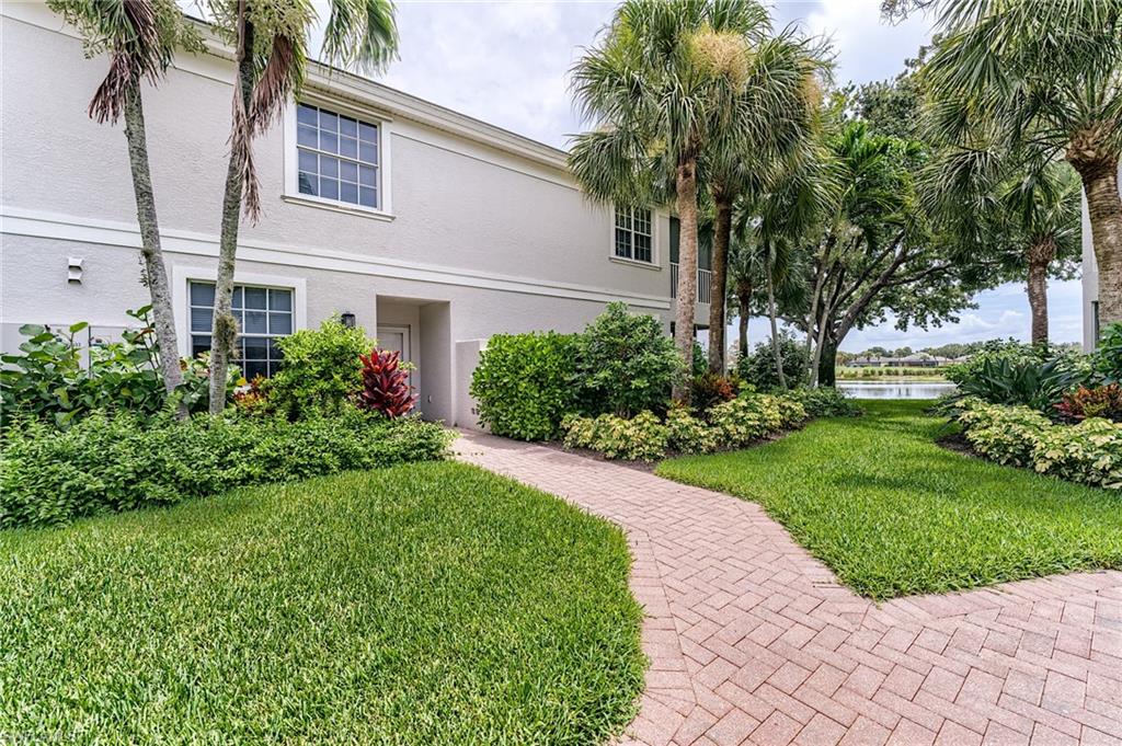 9151 Palmetto Ridge DR 102 photo 30