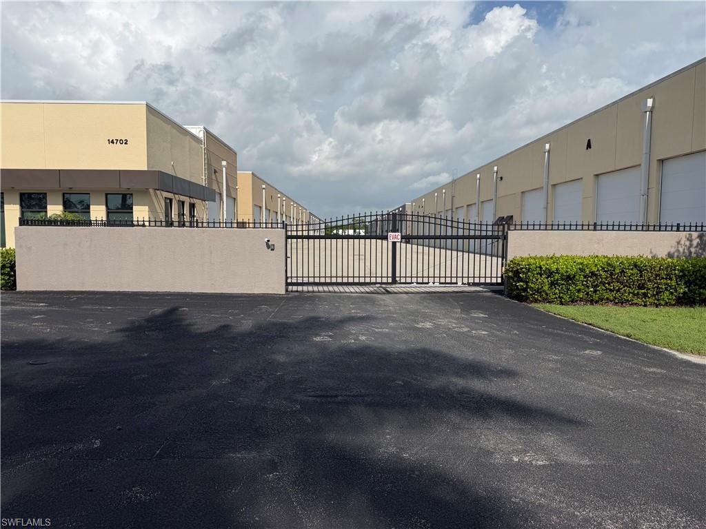 14702 Tarmac CT A9