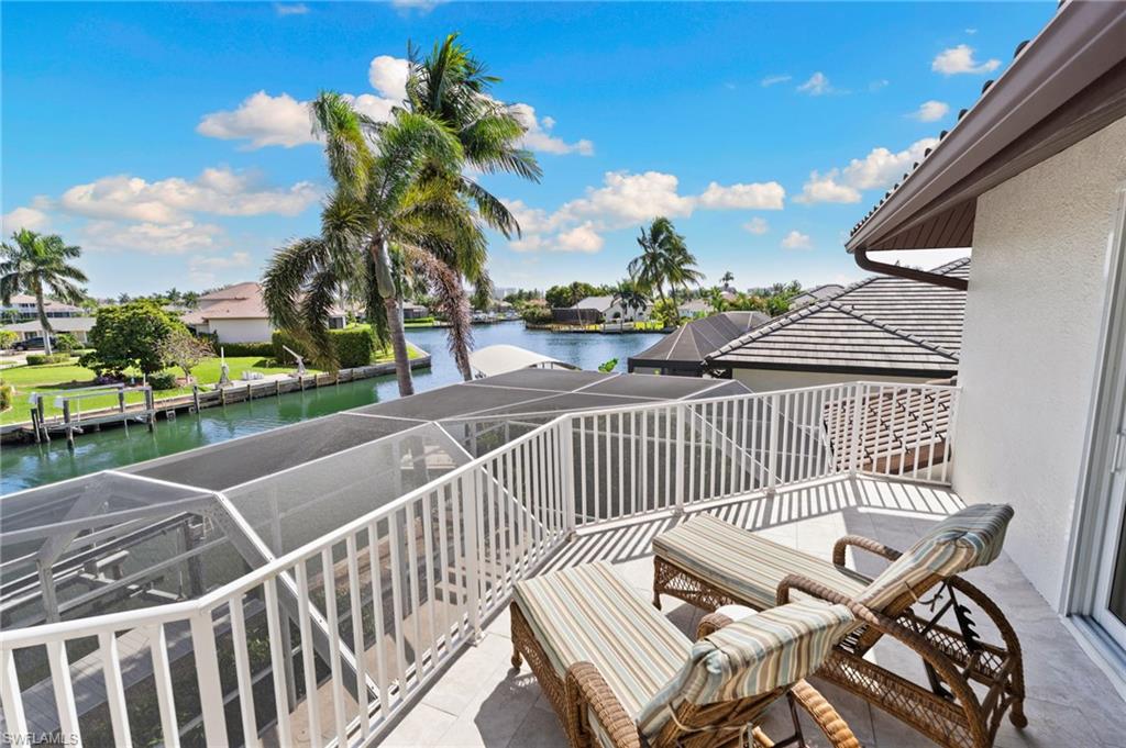 Breathtaking two-story lanai!