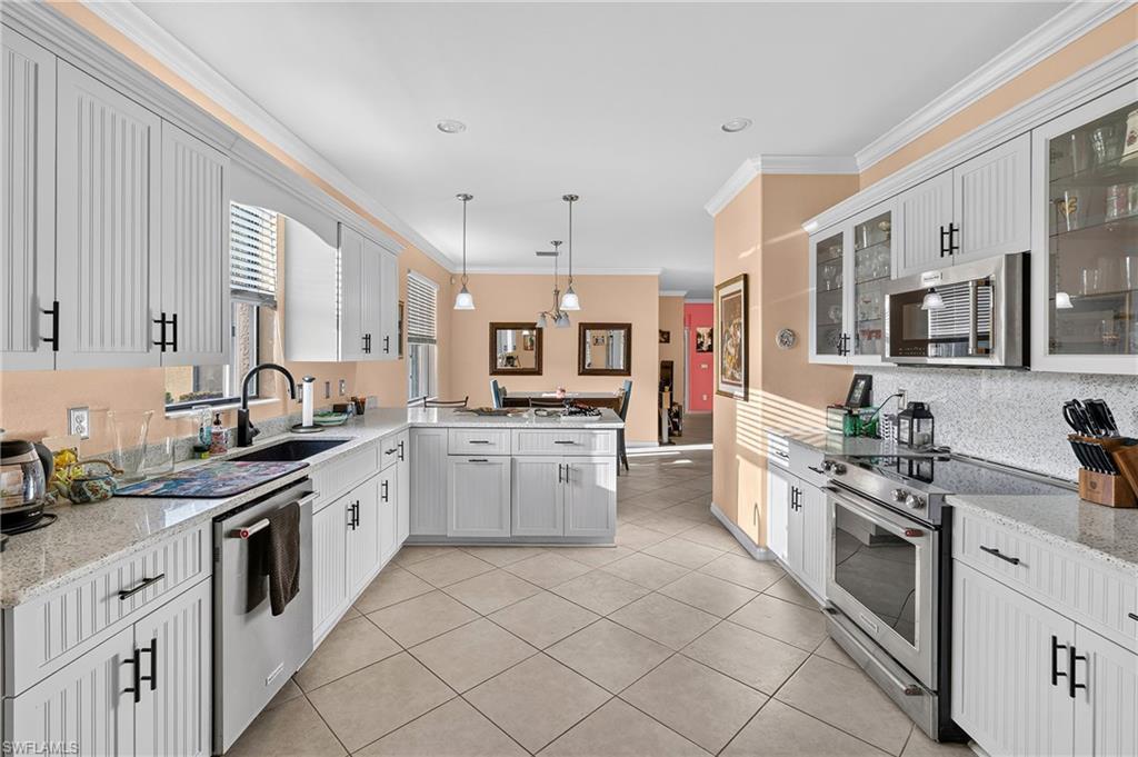 3652 Treasure Cove CIR