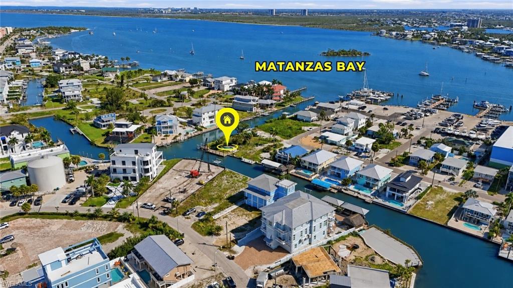 Waterfront property featuring direct access to a canal system - Virtually Edited Image