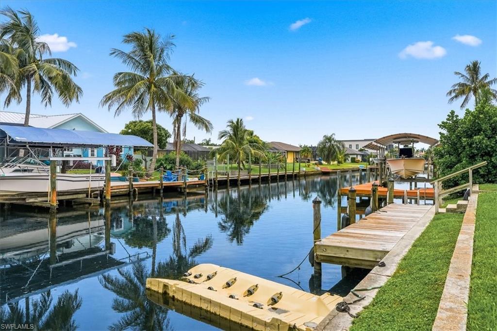 4805 Sorrento CT 106 photo 26