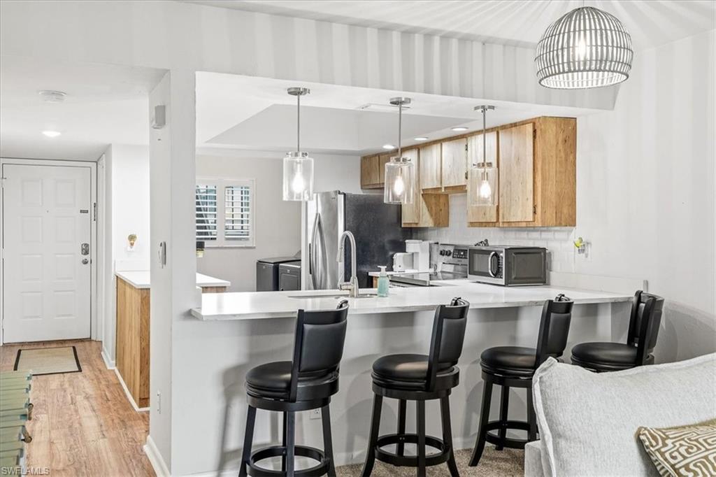 4805 Sorrento CT 106 photo 8