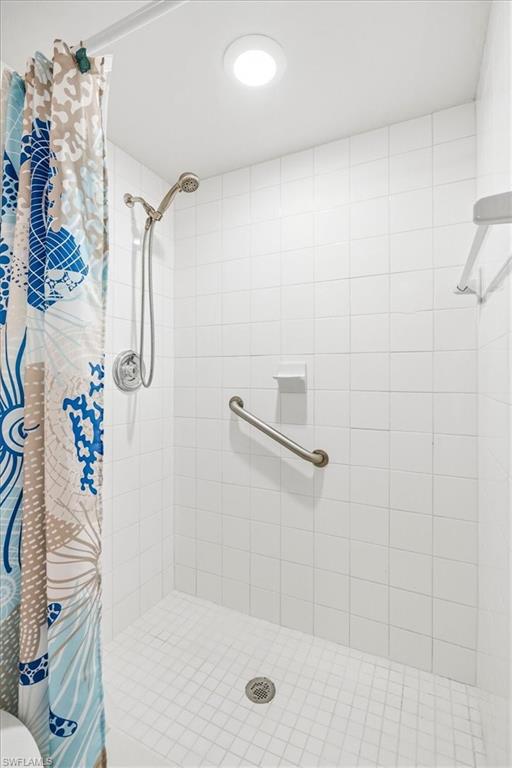 4805 Sorrento CT 106 photo 21
