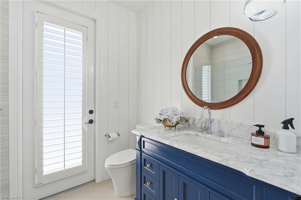 9833 Clear Lake CIR photo 28