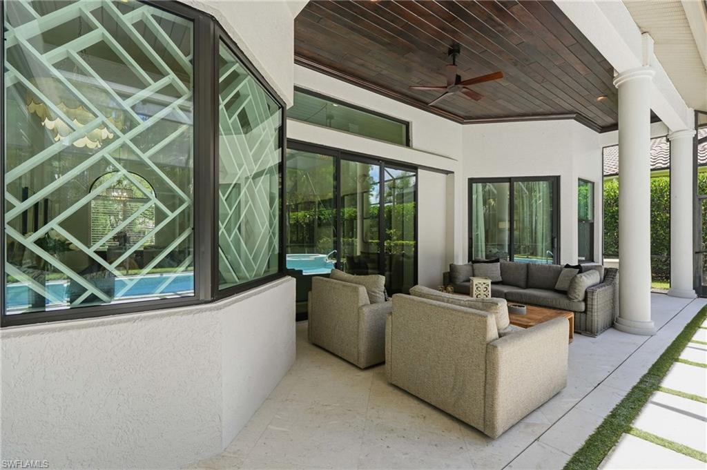 9833 Clear Lake CIR photo 37