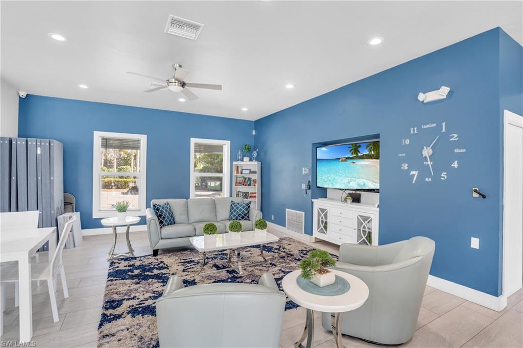 9833 Clear Lake CIR photo 44
