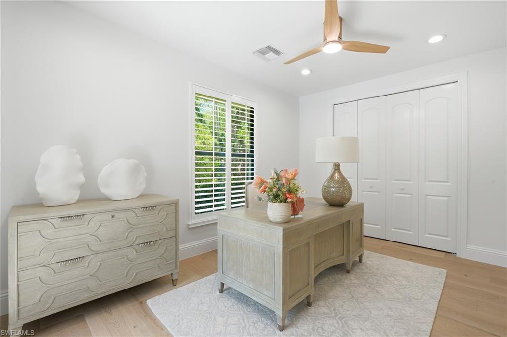 9833 Clear Lake CIR photo 29