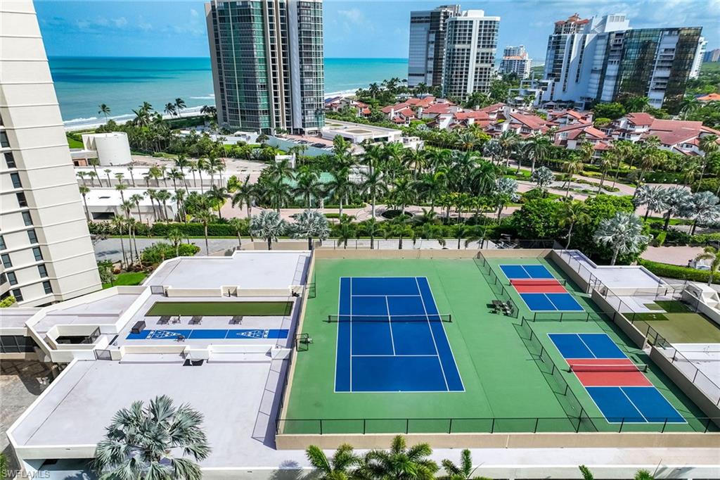 Private Tennis, Pickeball, Bocci, and Shuffleboard, golf green.