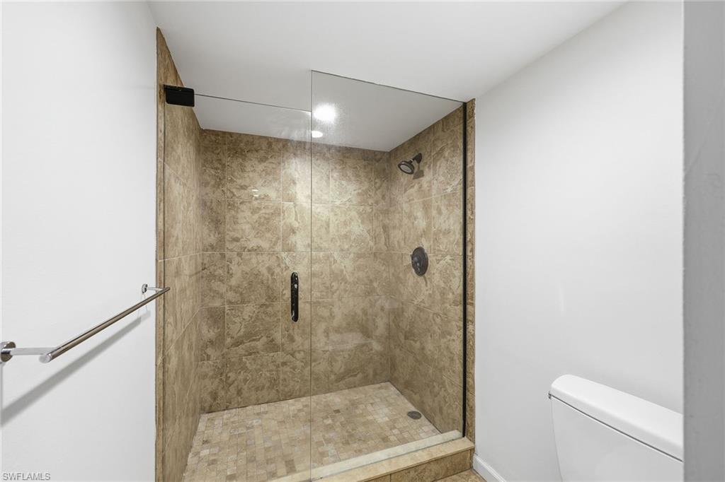 Large tiled walk in shower