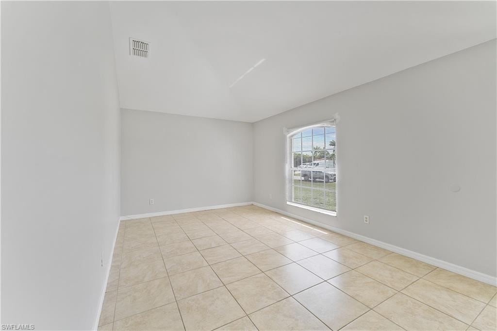 1240 NW 22nd PL photo 9