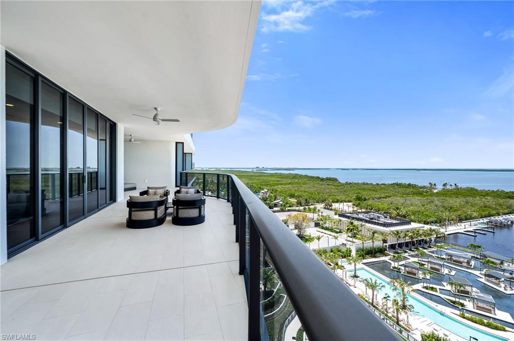5100 Seagrass BLVD 802 photo 23