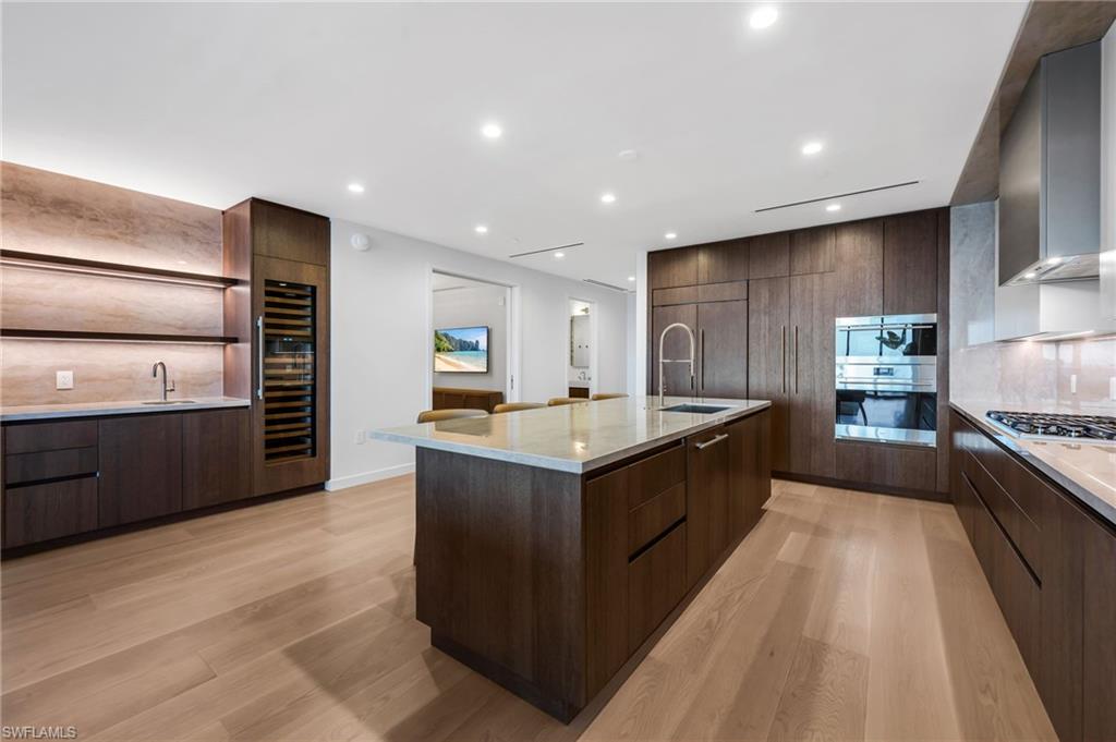 5100 Seagrass BLVD 802