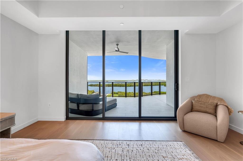 5100 Seagrass BLVD 802 photo 10
