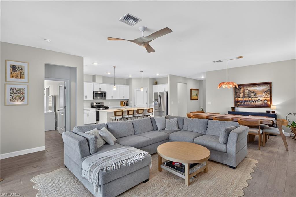 20440 Verawood LOOP