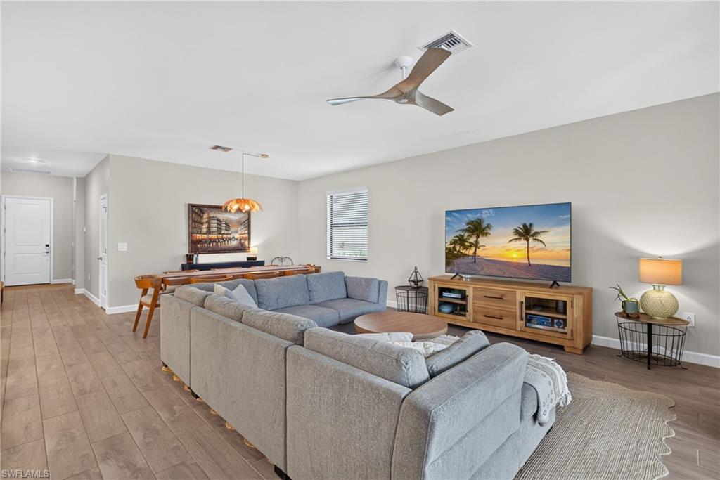 20440 Verawood LOOP