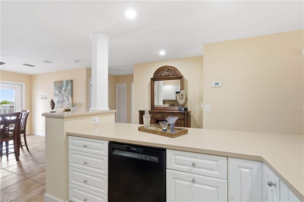 4206 SE 20th PL 105 photo 13