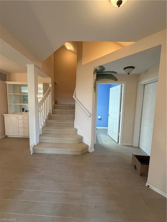 to 2nd floor bedrooms