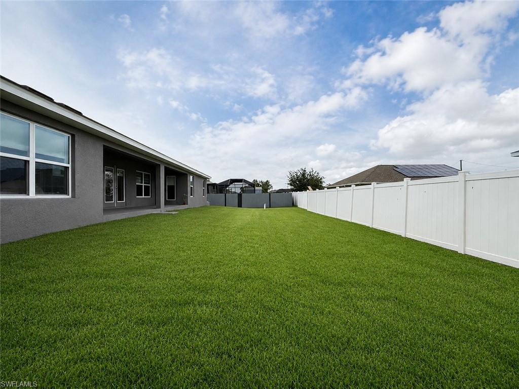 1133 NW 28th AVE photo 15