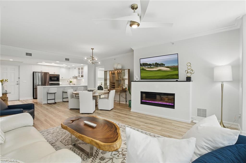 2728 Tiburon BLVD E A-104