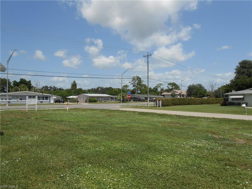 404 Joel BLVD photo 32
