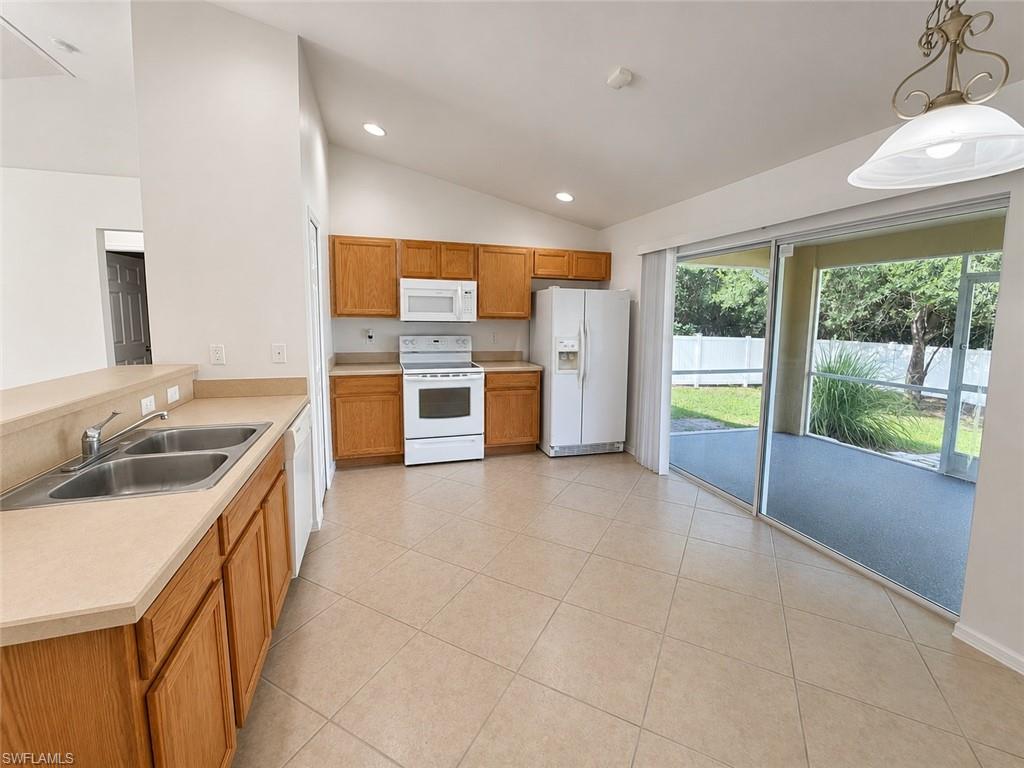 728 Santa Lucia AVE S