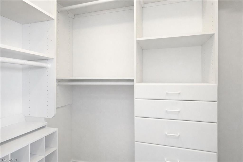 425 Cove Tower DR 1002 photo 19