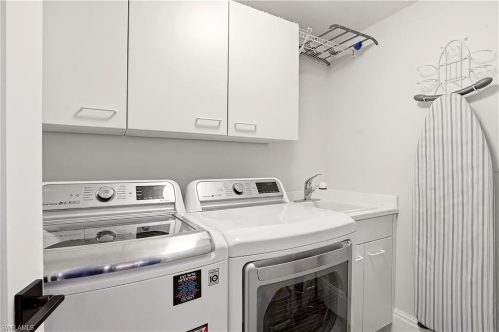 425 Cove Tower DR 1002 photo 29