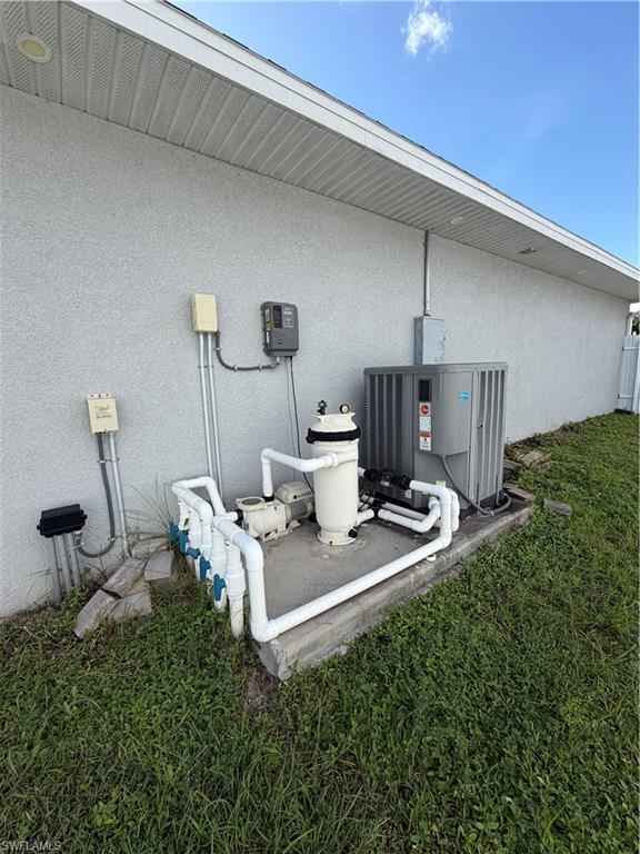 1802 NW 20th TER photo 24