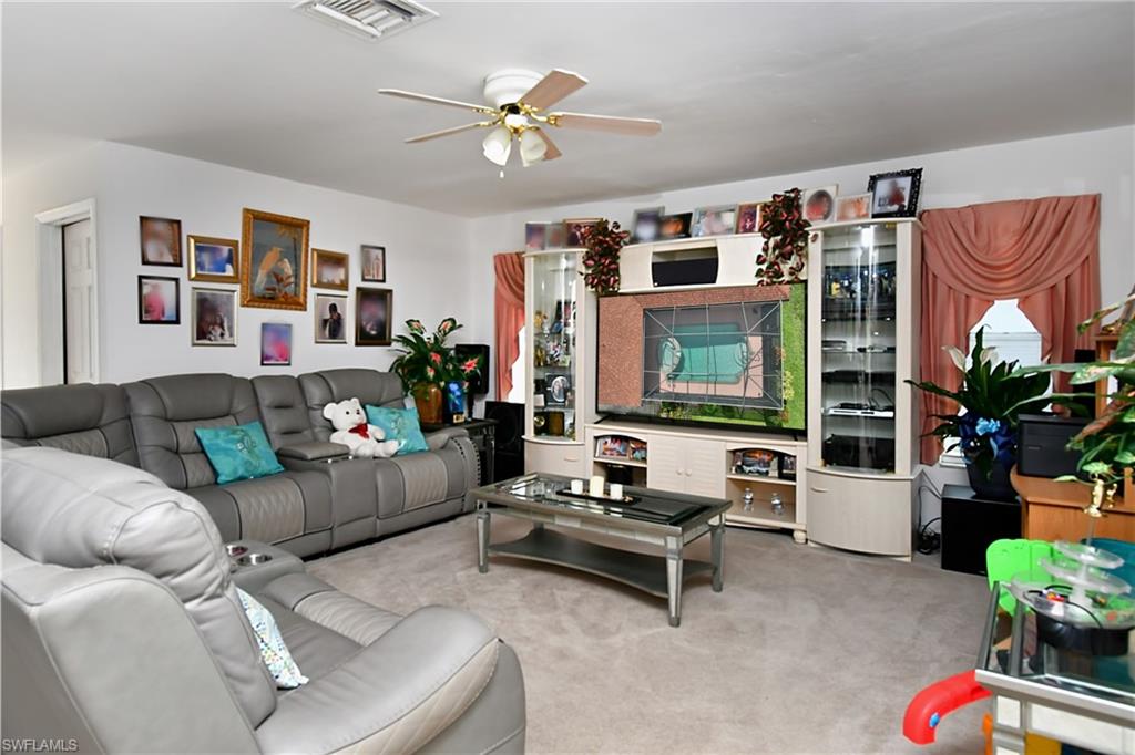 712 Fargo DR photo 20