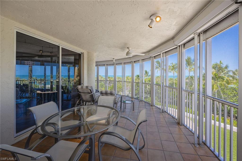 8111 Bay Colony DR 204 photo 32