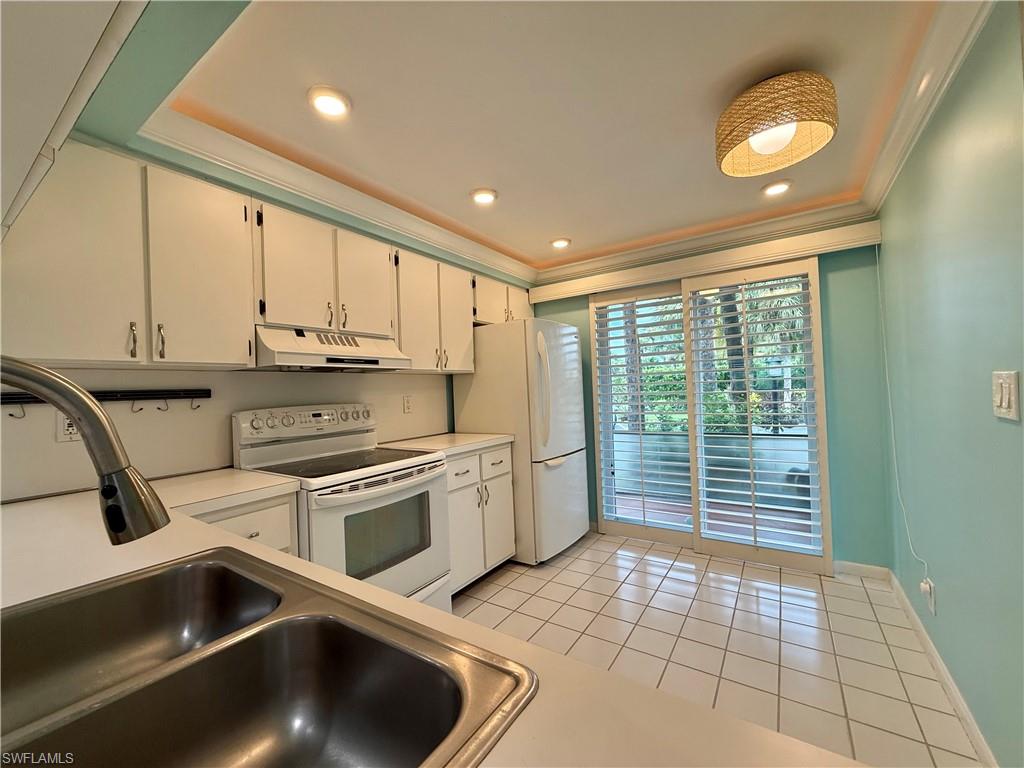 Plantation shutters