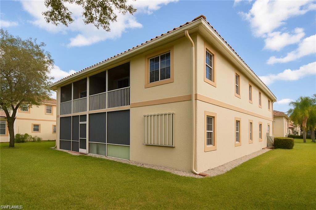700 Luisa LN 2