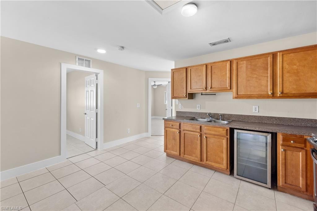 909 Jaguar BLVD photo 6